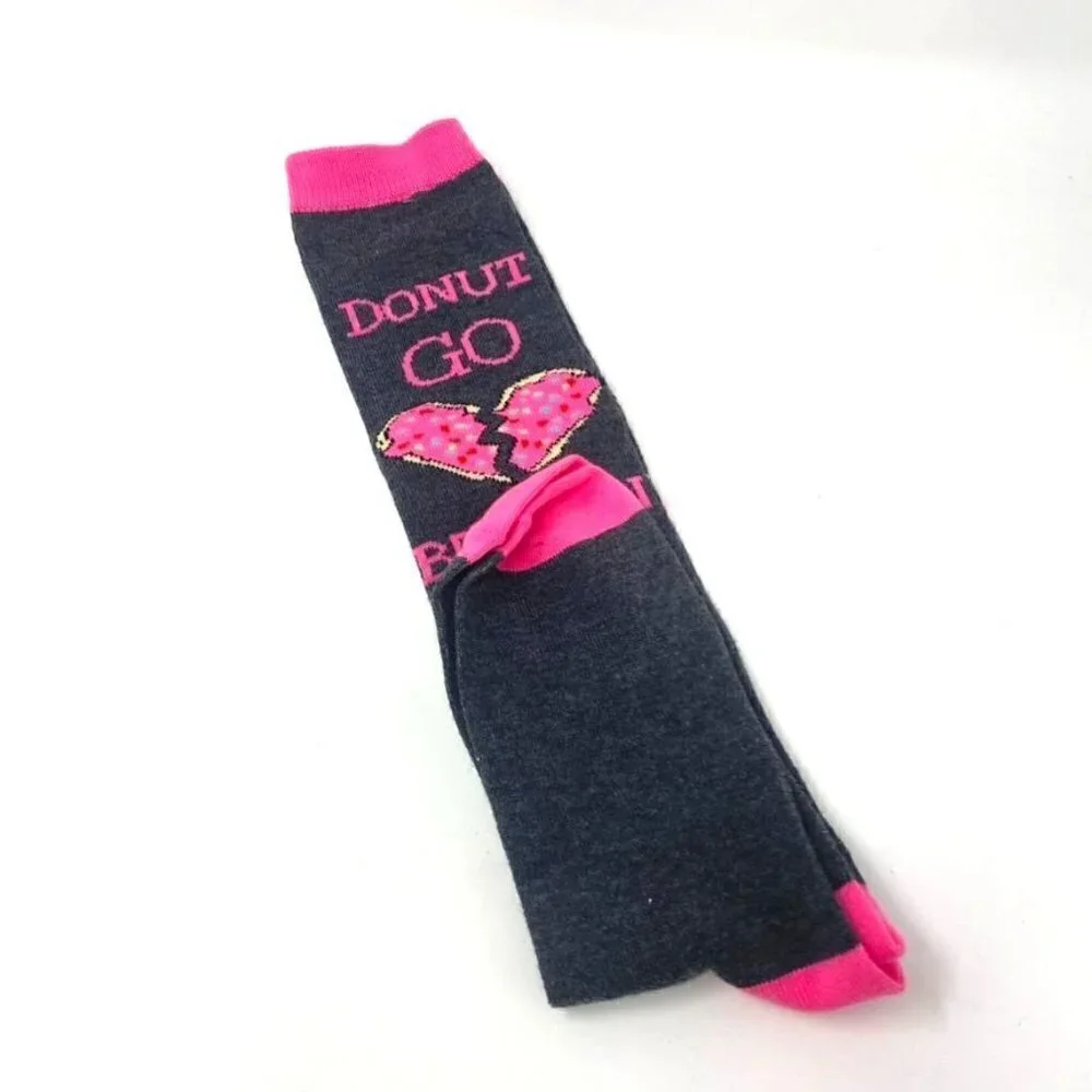 Target Donut Heart Knee High Socks Grey Pink Valentines One Size B10